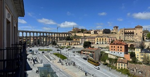 Superior double room with balcony ELE Acueducto Hotel Segovia